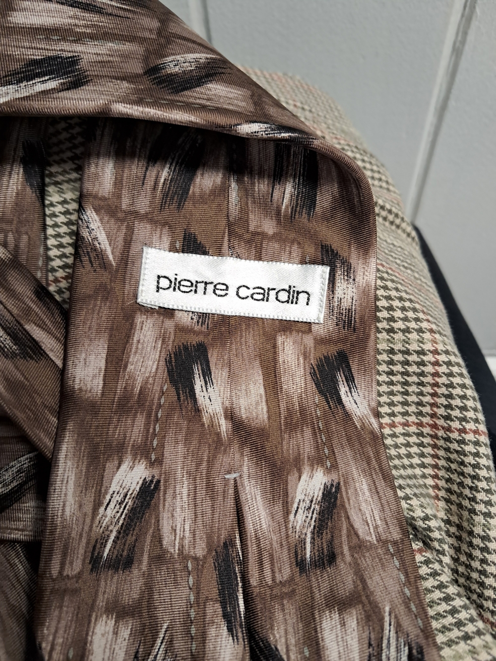 Pierre Cardin Men's Brown Patterned Silk Tie